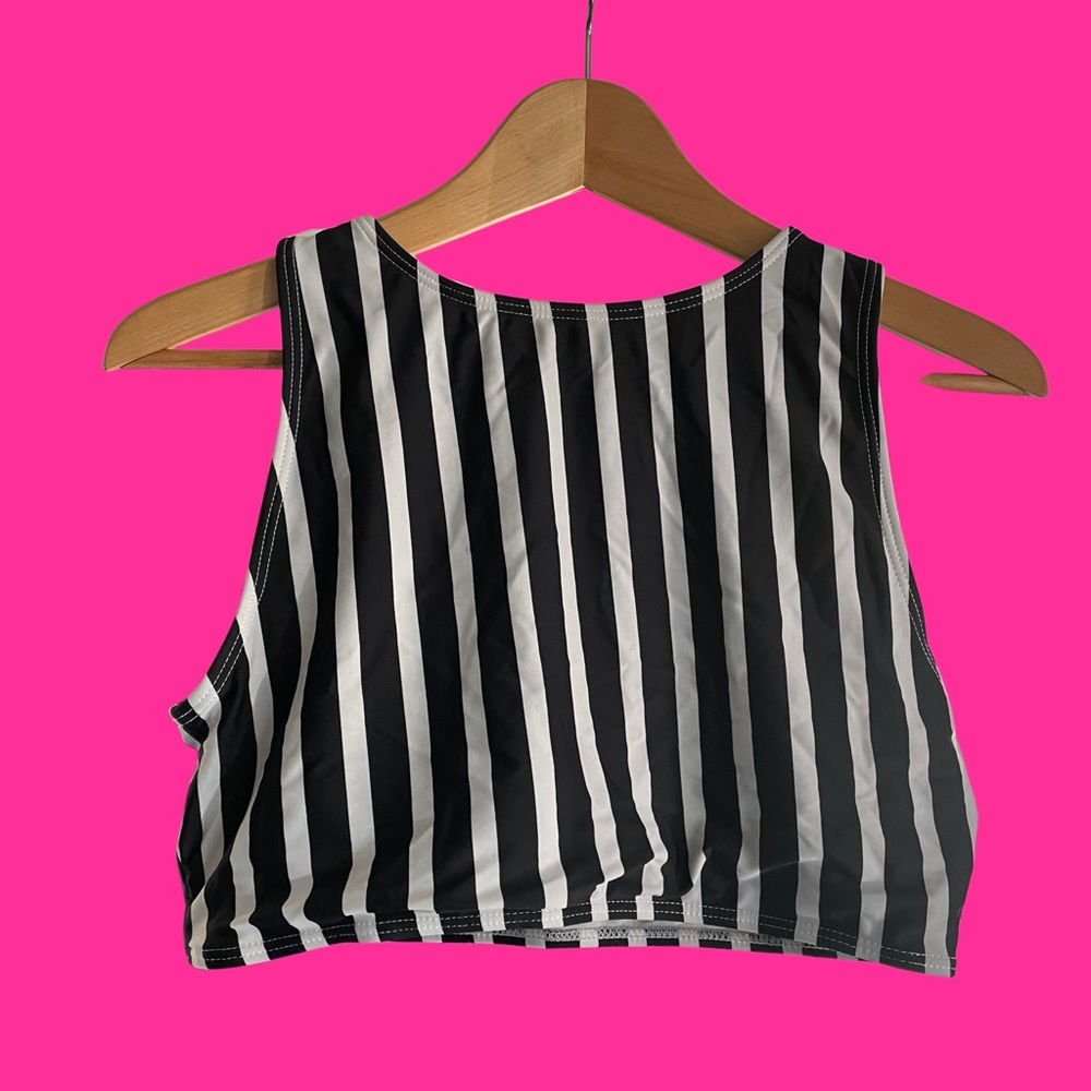 Kingdom & State Black & White Vertical Stripe Bikini Top with Zipper Size XL
